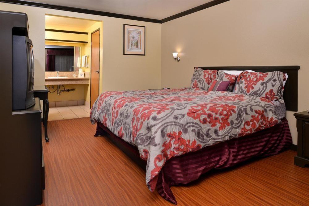 Americas Best Value Inn פסדינה מראה חיצוני תמונה