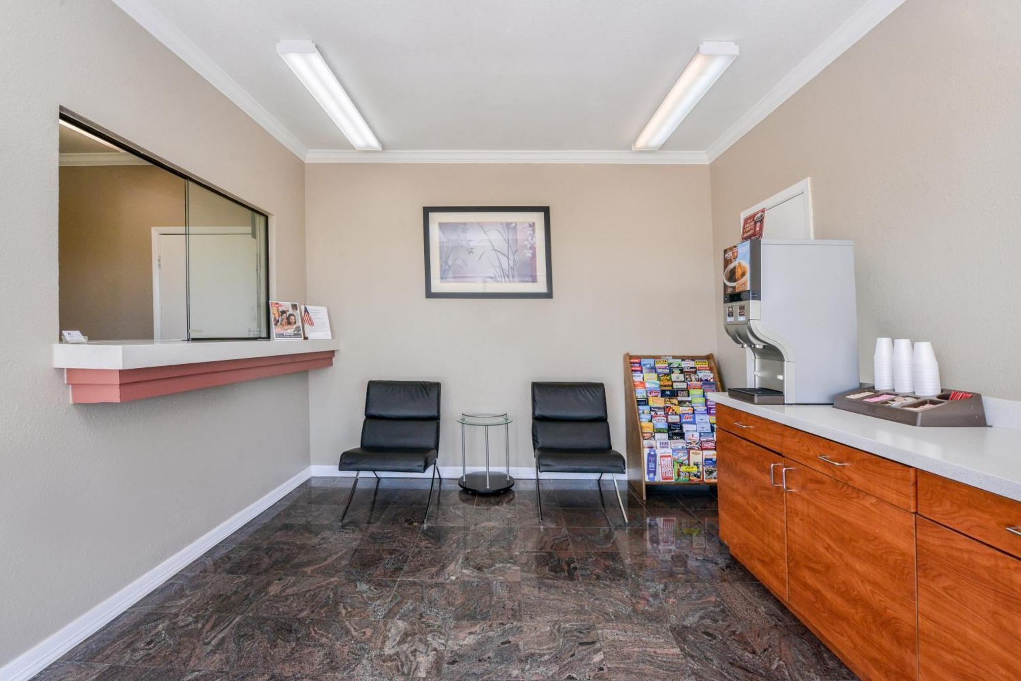 Americas Best Value Inn פסדינה מראה חיצוני תמונה